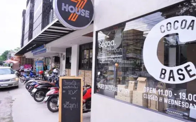 Racha Caftel - 7 House