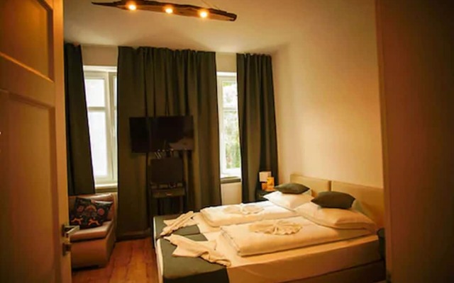 Hotel Bett und Buch