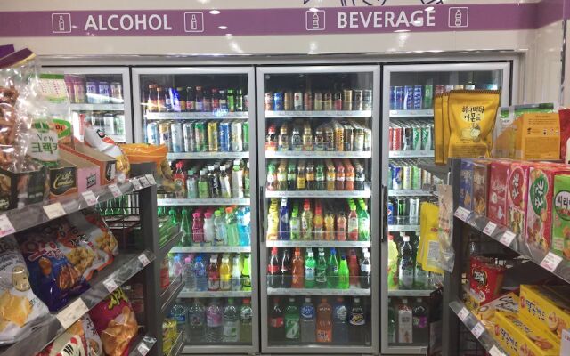 PyeongTaek Port Co'op Stay