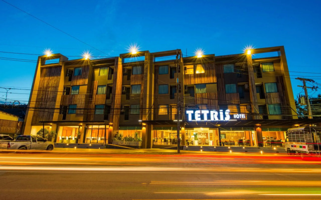 Tetris Hotel