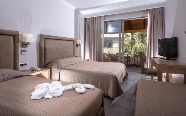 Cactus Beach Hotel