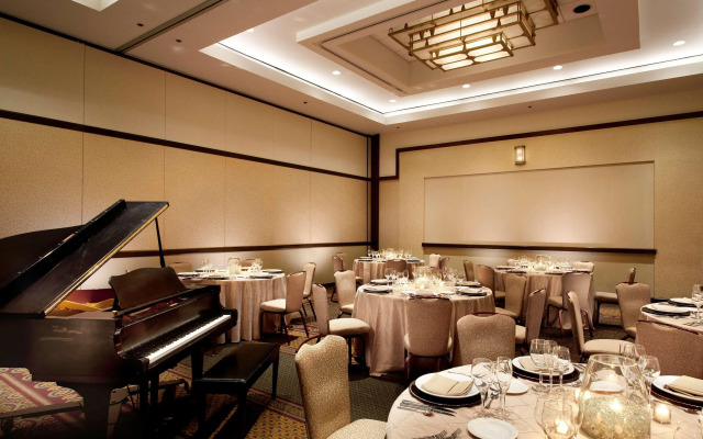 Hyatt Regency Lisle near Naperville