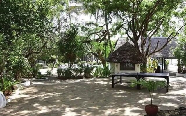 Baobab Sea Lodge