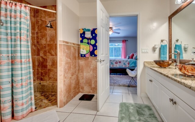 Villa Sip N Dip - Roelens Vacations