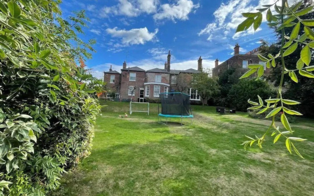 Swollows House