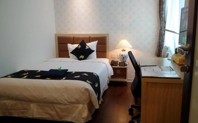 Momizi Business Hotel