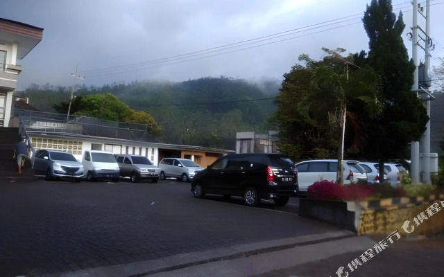 Hotel Nirwana Batu