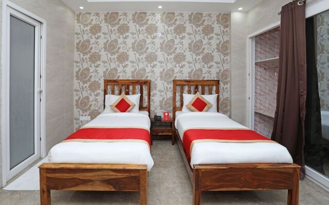 Hotel Golden Leaf By OYO Rooms