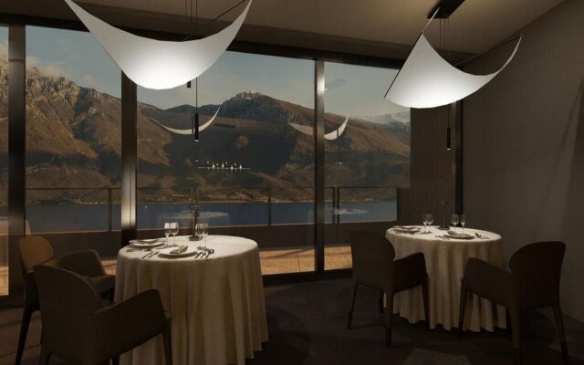 EALA My Lakeside Dream - Adults Friendly