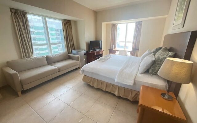 Marina Marvel Room Elite Residences