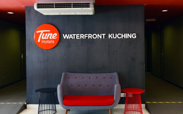 Tune Hotel - Waterfront Kuching