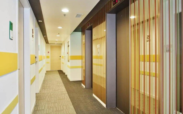 Travelodge Kowloon