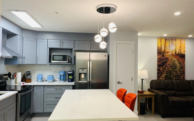 Luxurious One Bedroom Suite WindTower