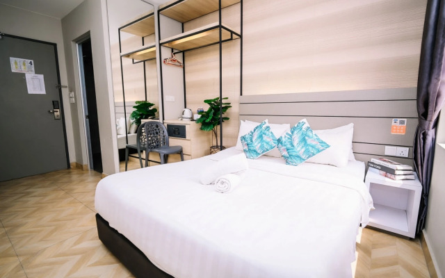 Worldview Grand Hotel