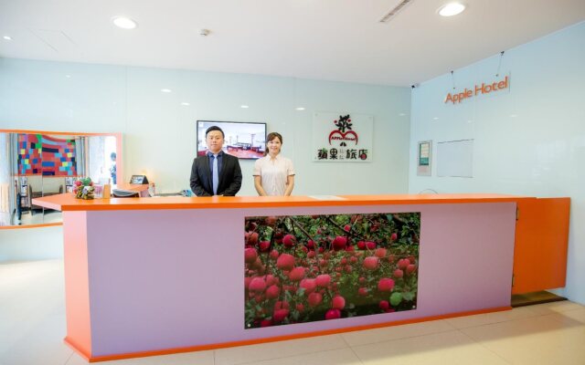 Apple Hotel