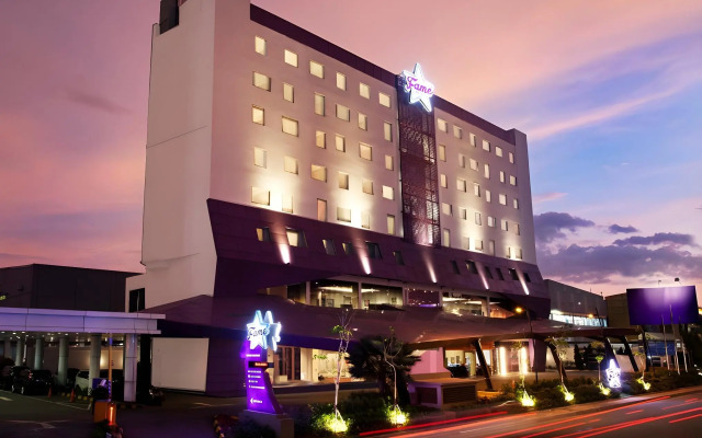 Fame Hotel Gading Serpong