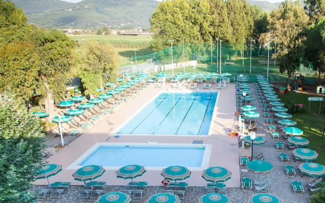 Apartment in Residenza Alberghiera Italia, Luni