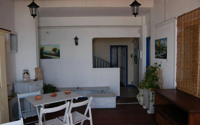 Plaza Beach Hostel