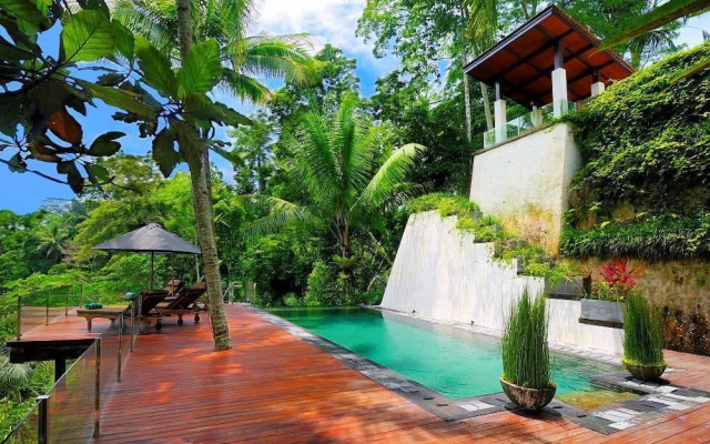 Villa Kalisha