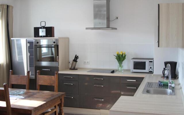 Ruhige Ferienwohnungen mit Teichblick