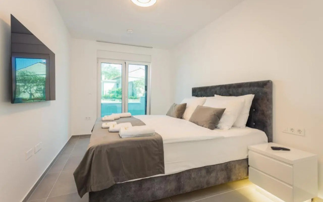 PS Apartments