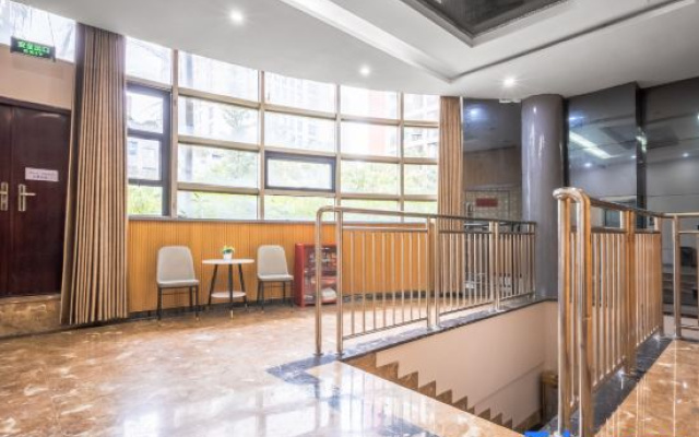 Yijiayi Hotel (Ba Guocheng Branch)