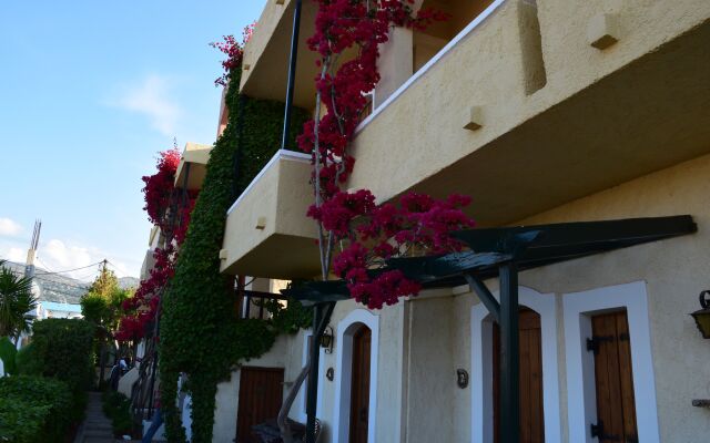 Malia Studios Hotel-Apartments