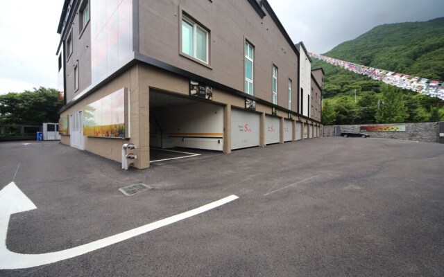 Ulsan Yeongnam Alps Bravo