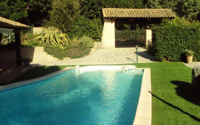 Villa de 3 chambres avec vue sur la mer piscine privee et jardin clos a Cavalaire sur Mer a 1 km de la plage