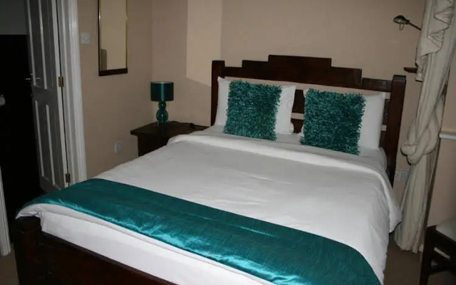 Weir View House Guest Accommodation