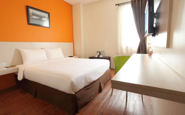 Hotel Dragon Inn by SHM