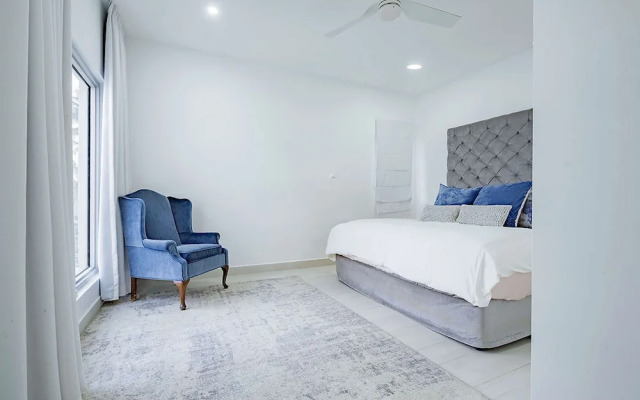 Lilypad Luxurious Cliffside Villa With Stunning Sea Views