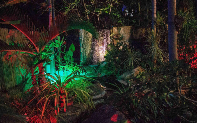 Meewaya Hotel
