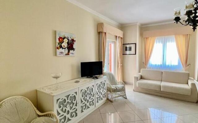 Short-Lets Sorrento center Apartment and Pool d33