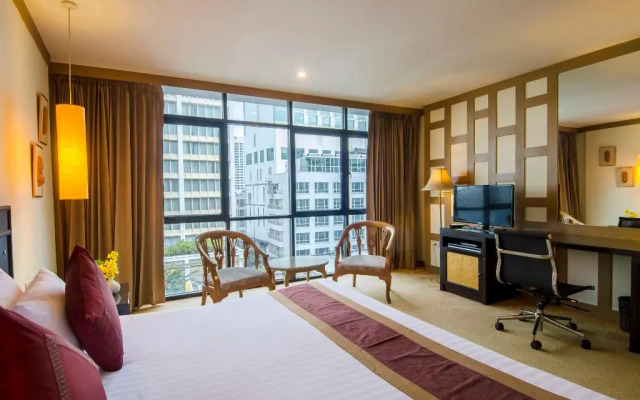 The Tarntawan Hotel Surawong Bangkok