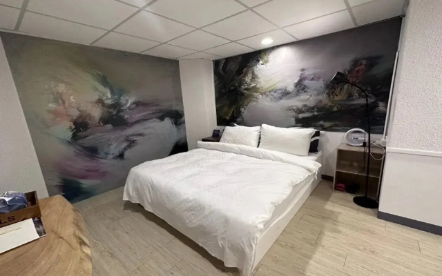 KH ezstay HOTEL
