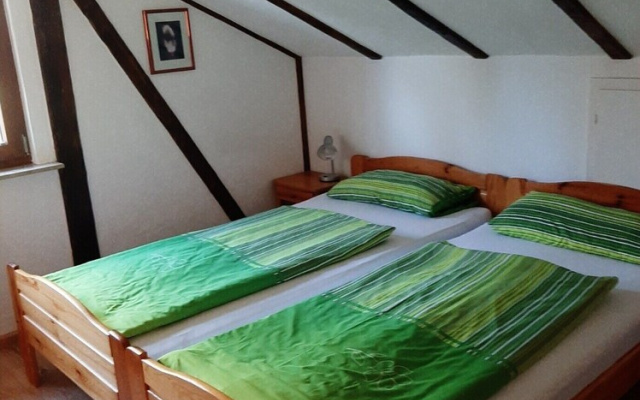 Zentral Gelegene Ferienwohnung mit Garten