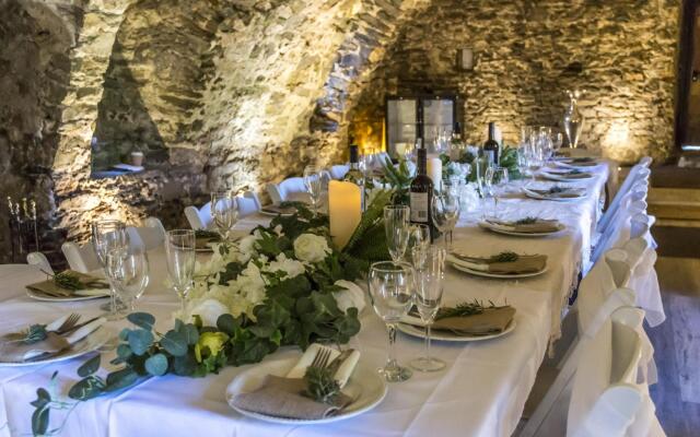 Castle House - 5 Bedroom - Manorbier