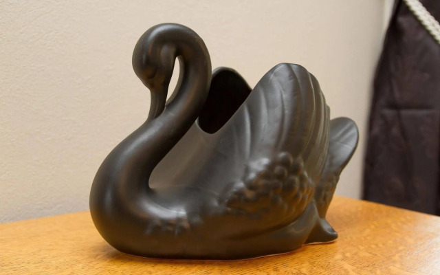 Swan House