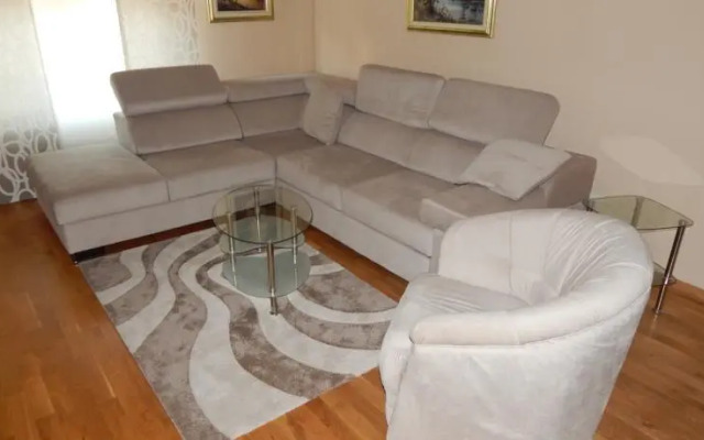 Apartment Sarajevska