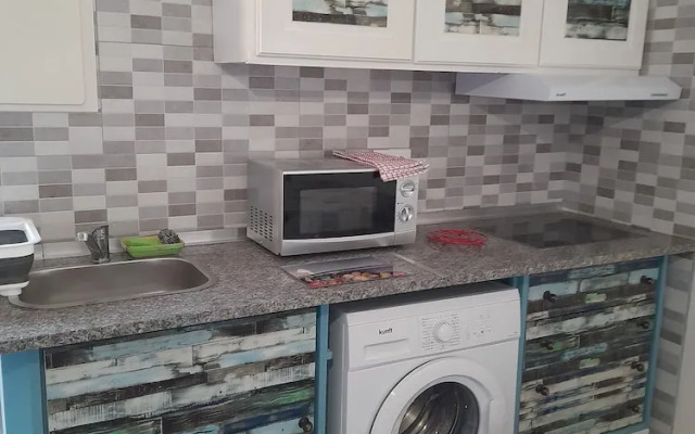 Tropicana Holiday Apartments