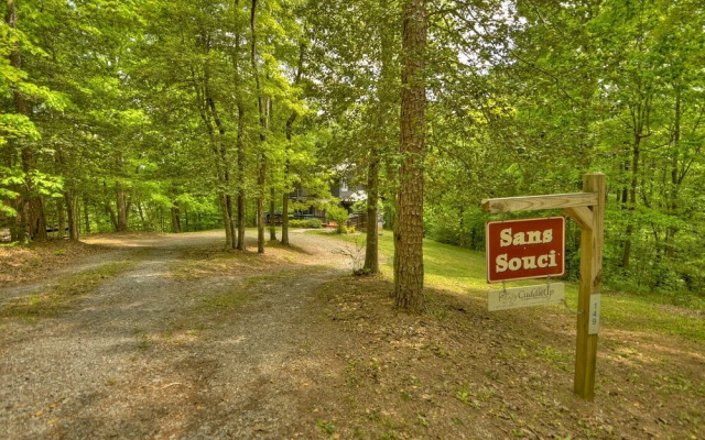 Sans Souci- Friendly Retreat