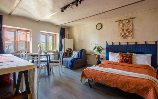 Art-Home (Арт-Хом) на 3-й линии Васильевского острова