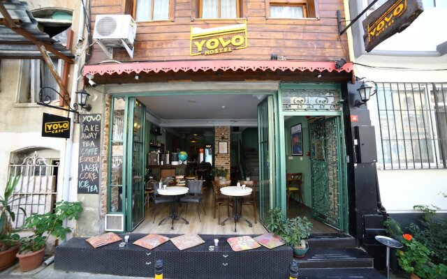 Yolohostel
