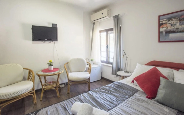Studio Flat With View Near Kotor Bay in Tivat
