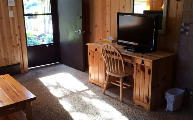 The Willard Munger Inn