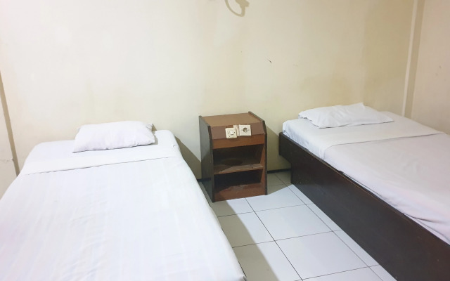 Hotel Suroyo RedPartner