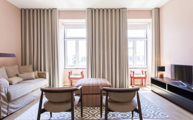 JOIVY Sublime 2BR Apt on Restauradores Sq., nearby Rossio Station