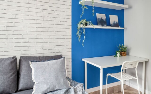 Charming Apartment for 6 by Renters