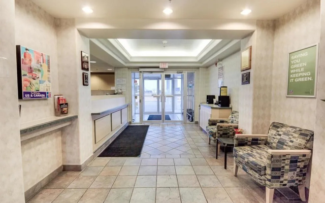 Motel 6 Claresholm Ab